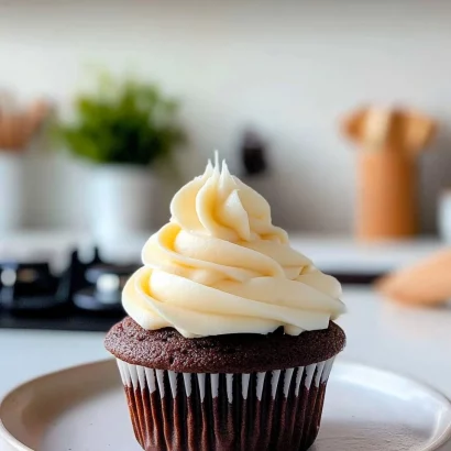 Thumbnail for Creamy Vanilla Buttercream Frosting Recipe